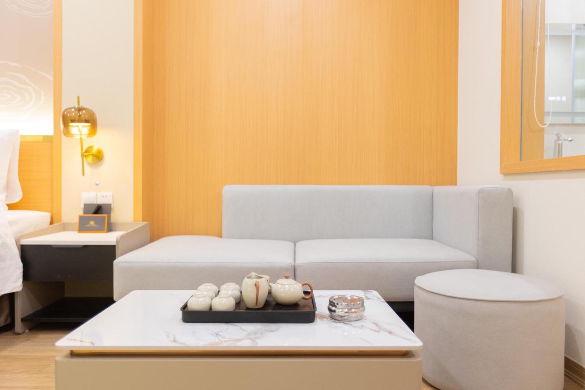 Sunshine Apartment Hotel Mong Cai Exterior photo